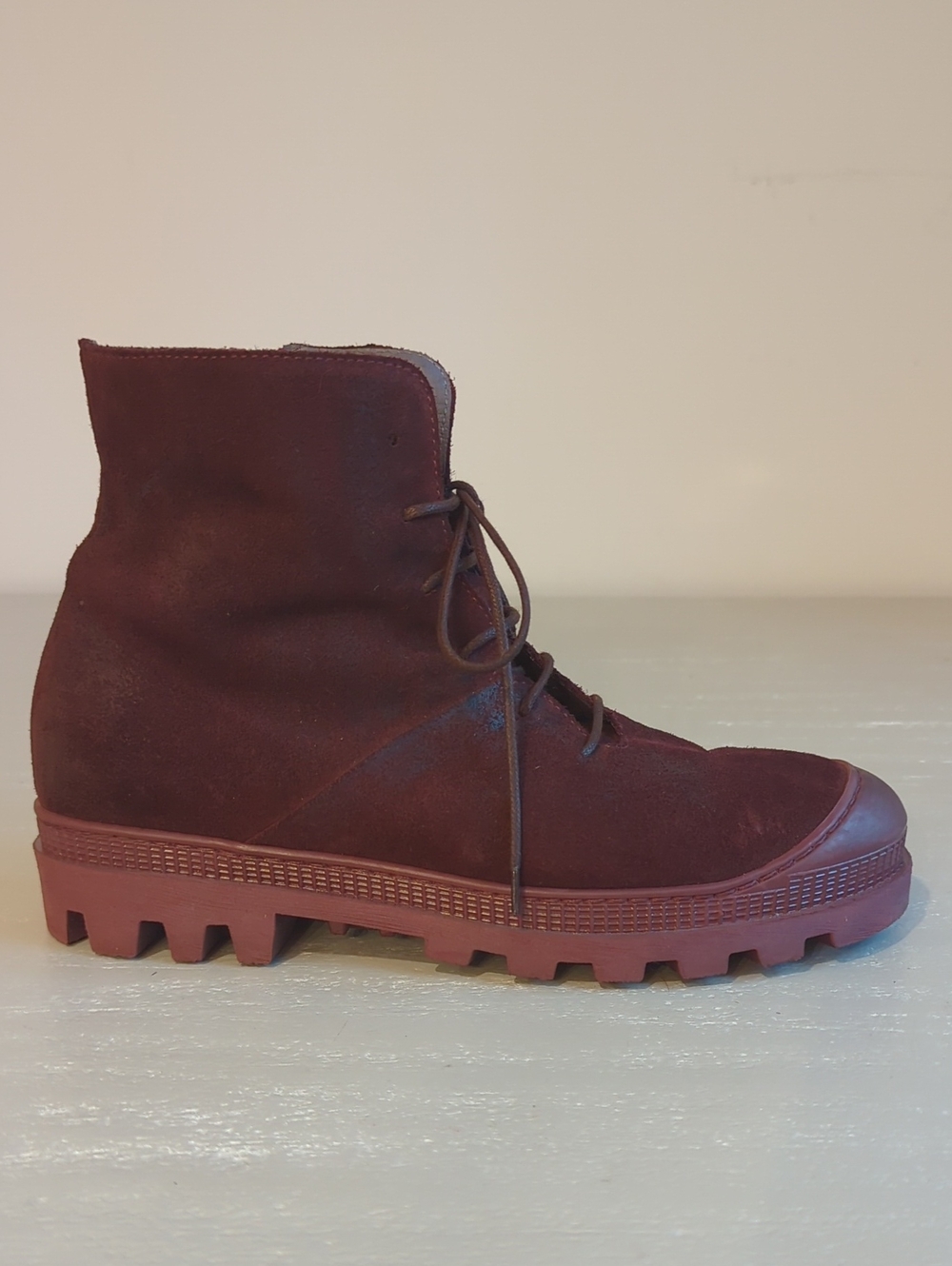 Lofina Lace Up Lug Sole Short Boot Suede Old Purple size 39 (US 8.5/9) $395